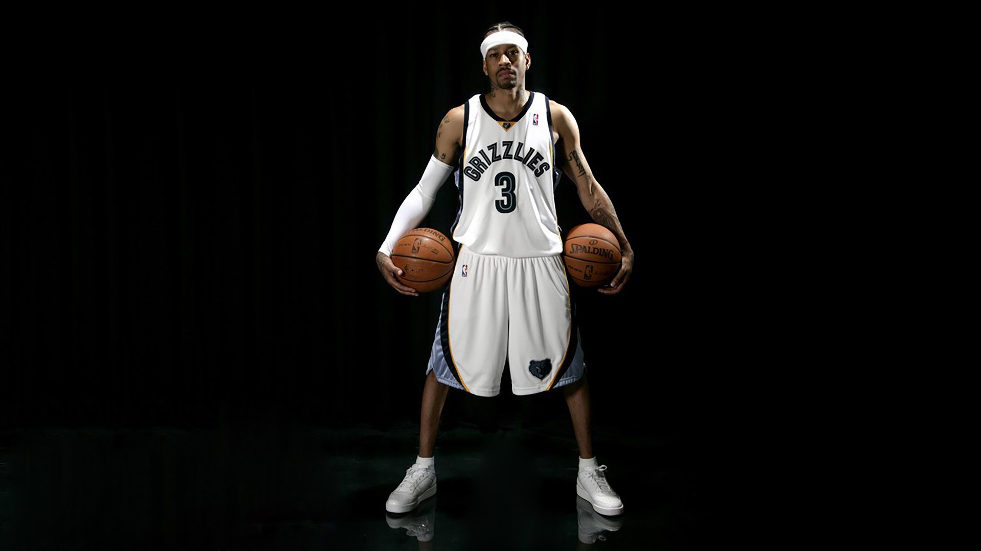 开云入口-雷霆赛后新闻发布会强调团队执行力提升，新赛季雷霆队球员名单